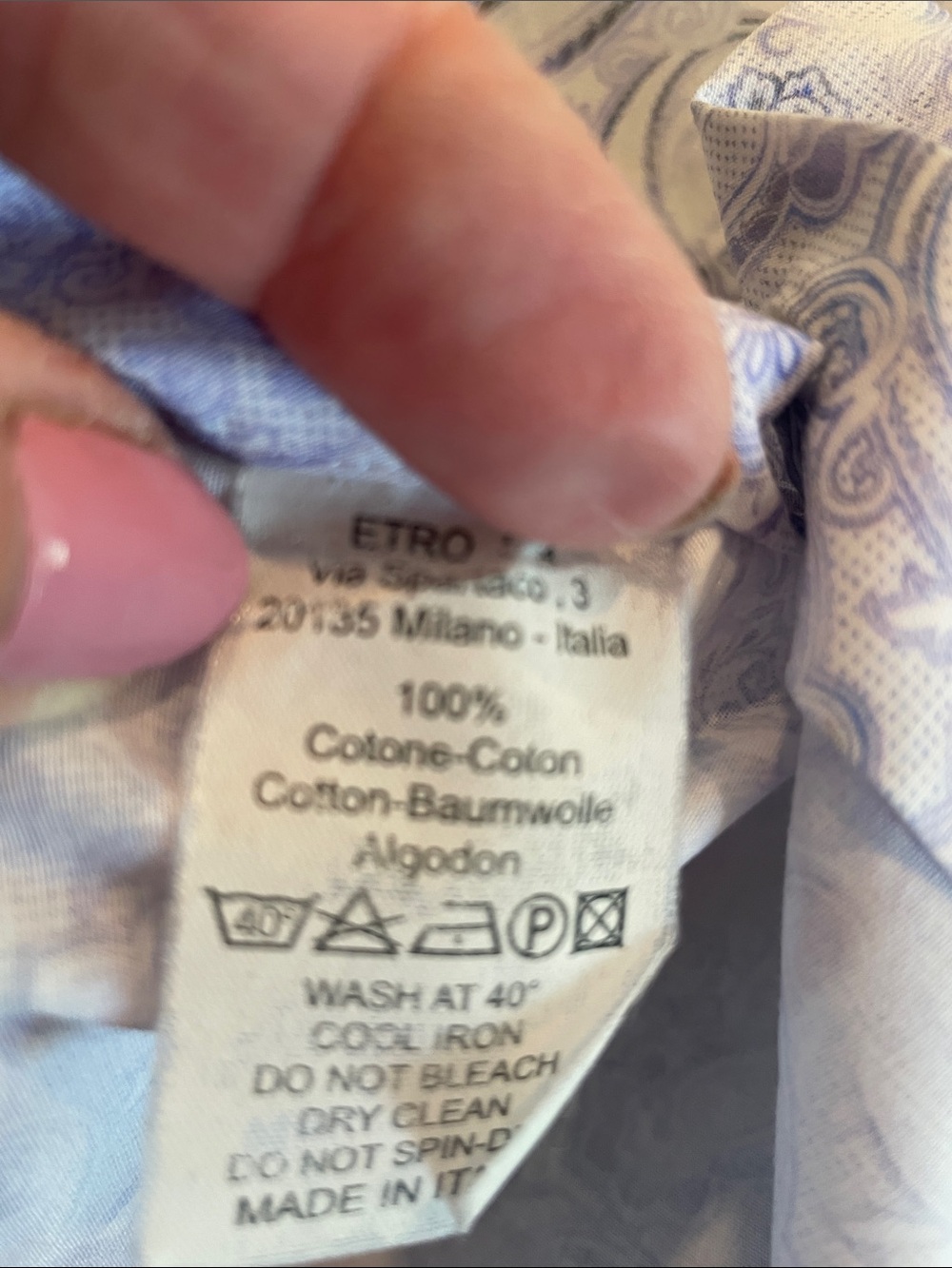 Etro Men's Light Blue Paisley Dress Shirt with Navy Accents - Picture 5 of 7
